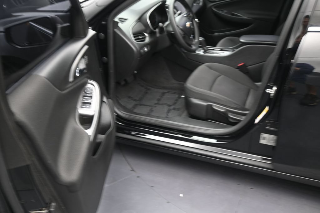 Used 2020 Chevrolet Malibu LS FWD image 16