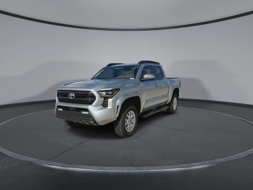 Used 2024 Toyota Tacoma SR5 AWD/4WD image 4