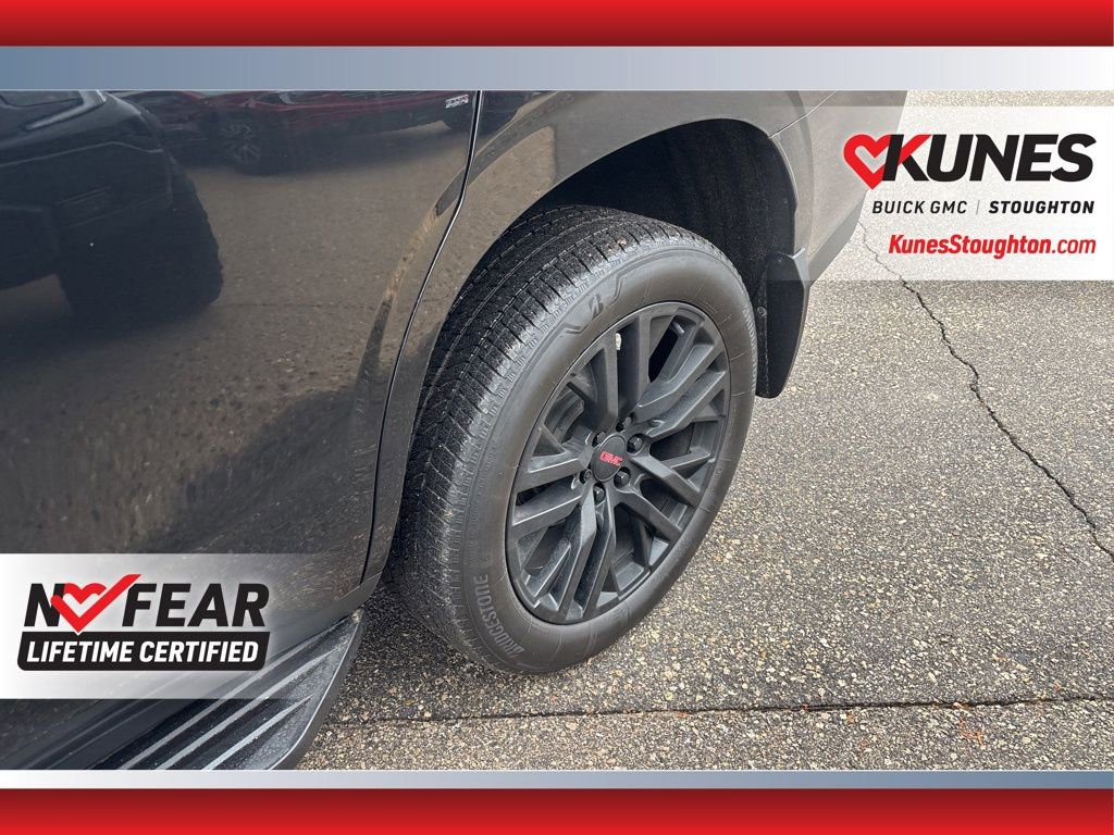 Used 2023 GMC Yukon SLE image 10