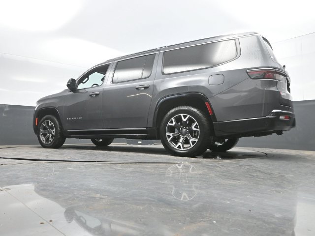Used 2024 Jeep Wagoneer L Series III w/ Flexible Seating Group AWD/4WD image 52