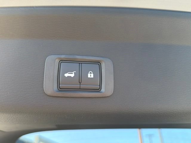 New 2026 Mitsubishi Outlander SEL FWD image 13
