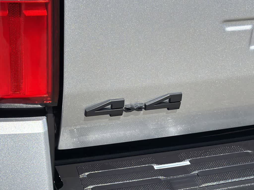 Used 2024 Toyota Tacoma TRD Off-Road AWD/4WD image 30
