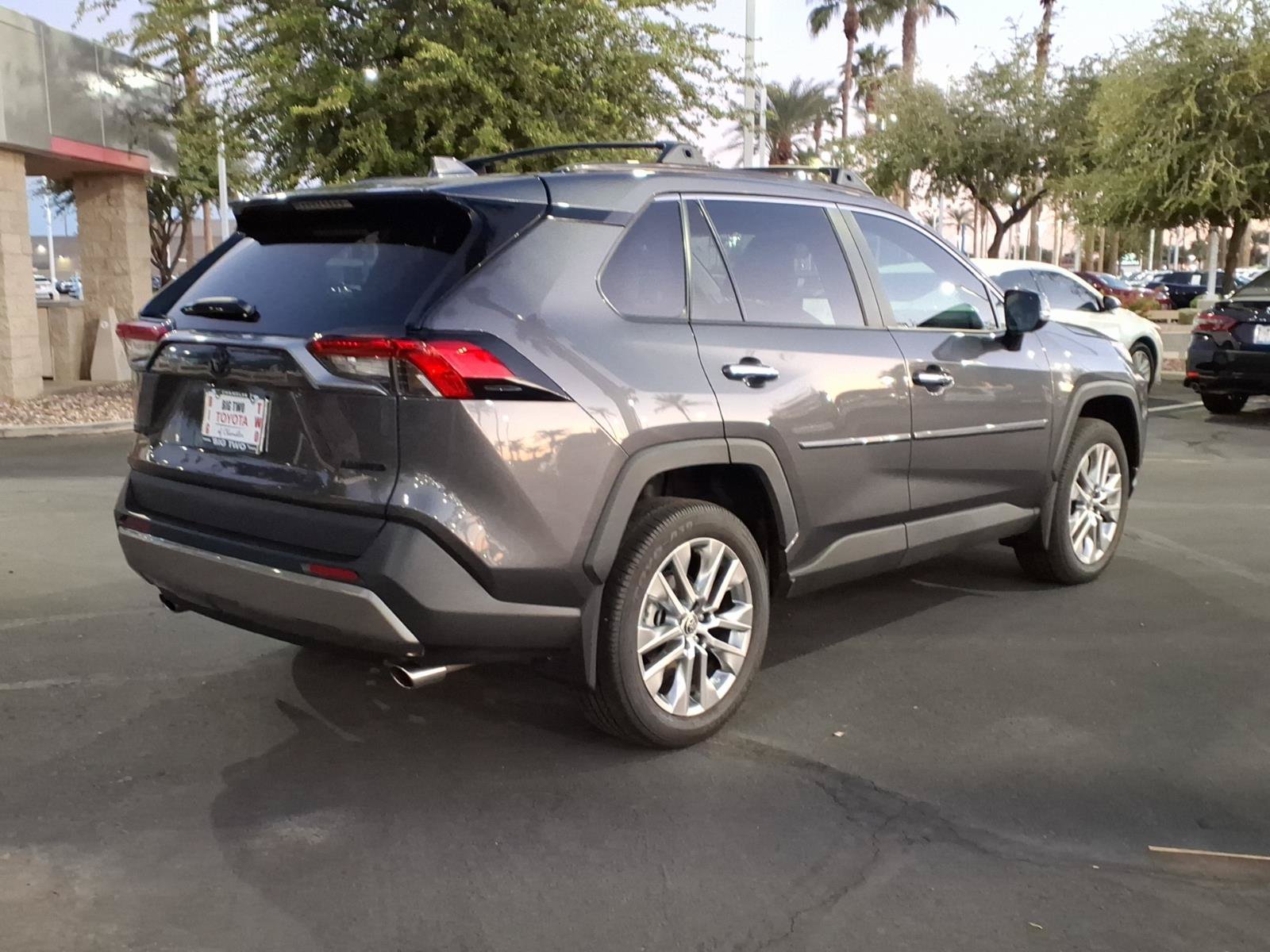 Certified 2023 Toyota RAV4 Limited FWD image 4