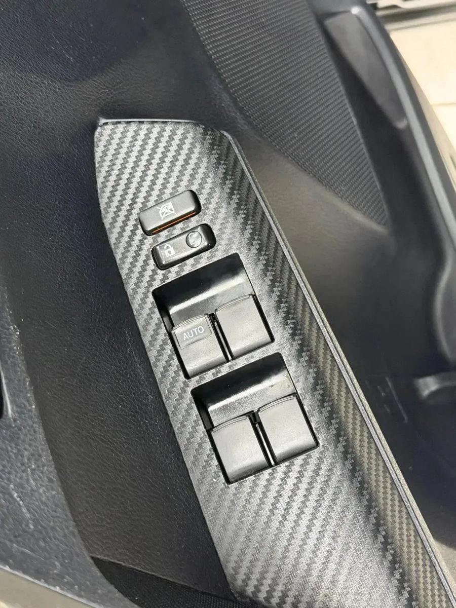 Used 2013 Toyota RAV4 XLE AWD/4WD image 21