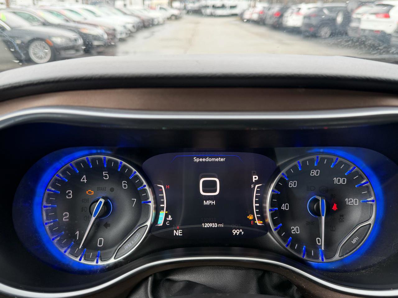 Used 2018 Chrysler Pacifica Touring-L Plus w/ Advanced Safetytec Group image 16