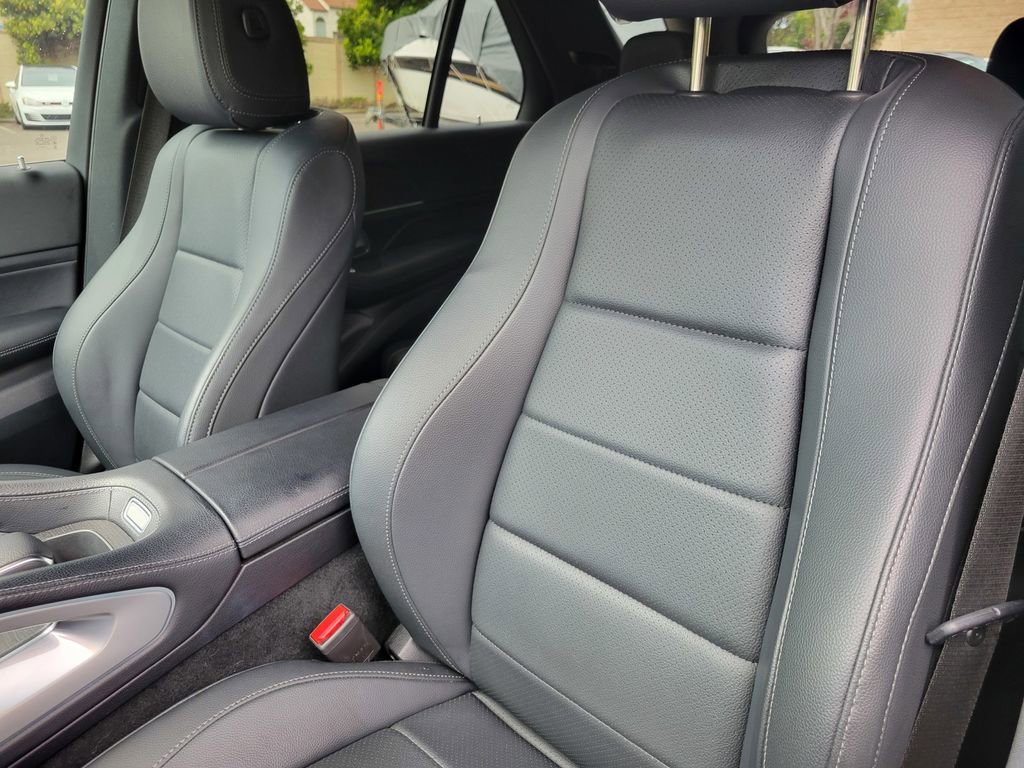 Used 2022 Mercedes-Benz GLE 350 w/ Premium Package image 16