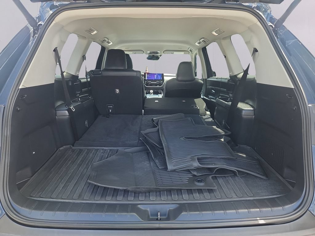Used 2024 Toyota Grand Highlander AWD image 34