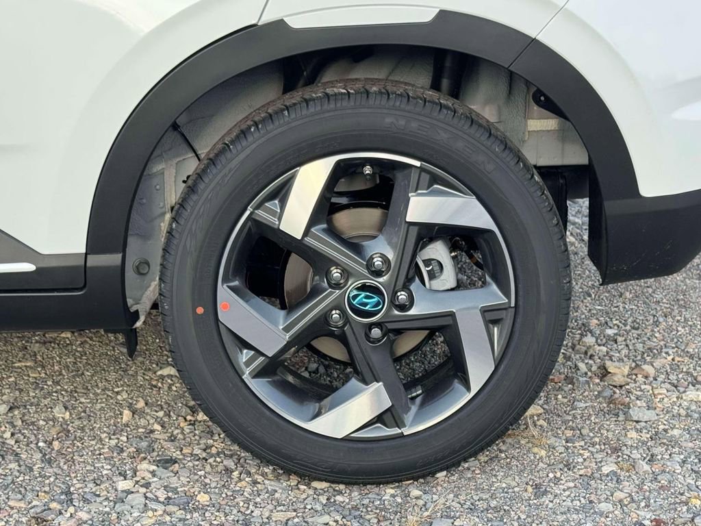 New 2026 Hyundai Venue SEL image 6