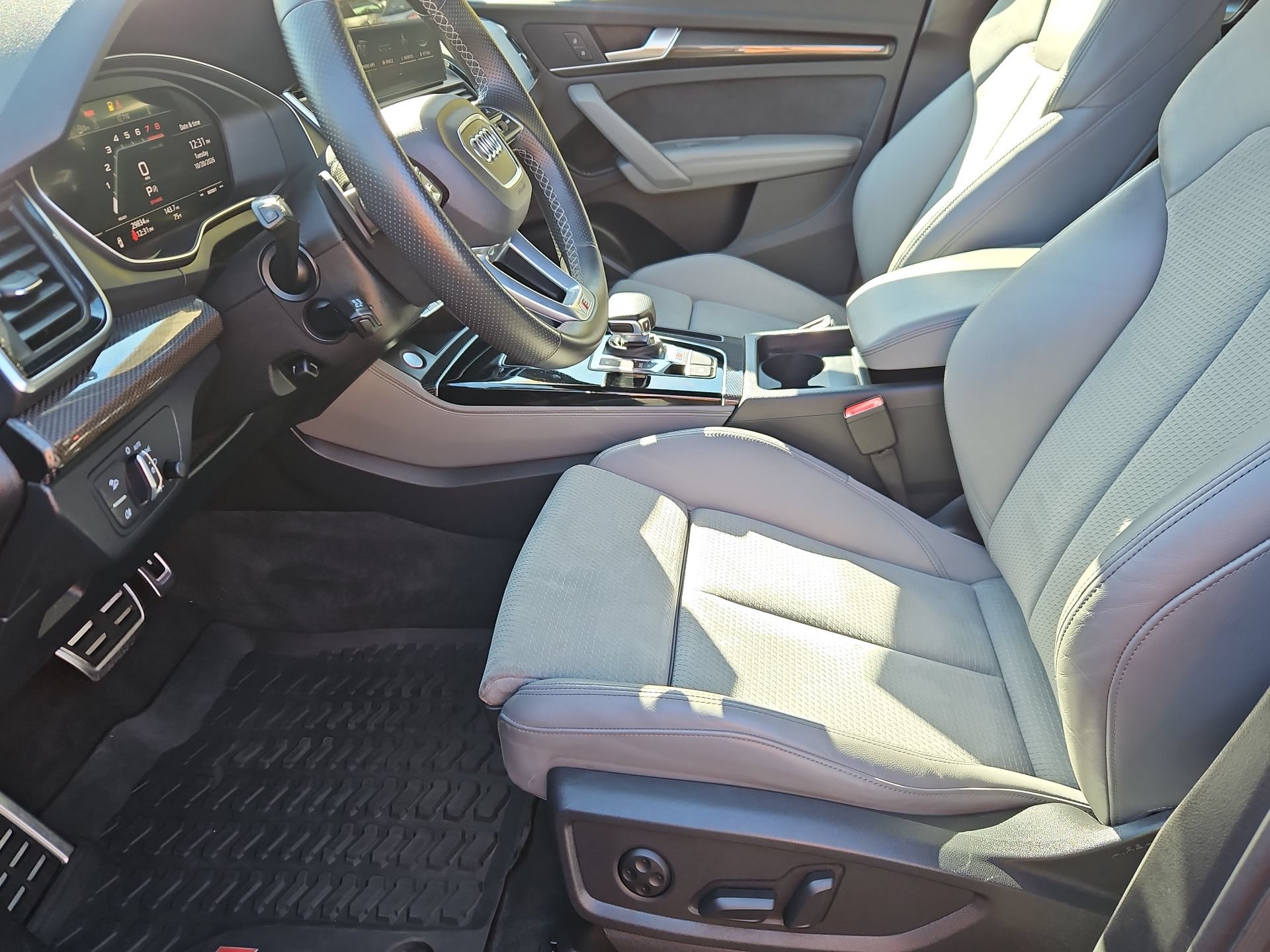 Used 2023 Audi SQ5 Premium Plus AWD/4WD image 13