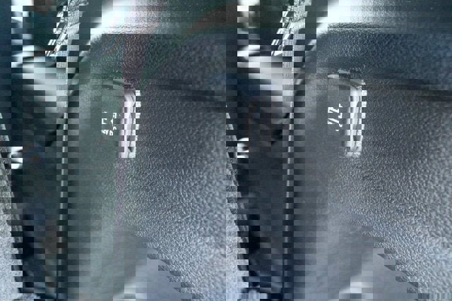 New 2025 Jeep Grand Cherokee L Laredo image 33