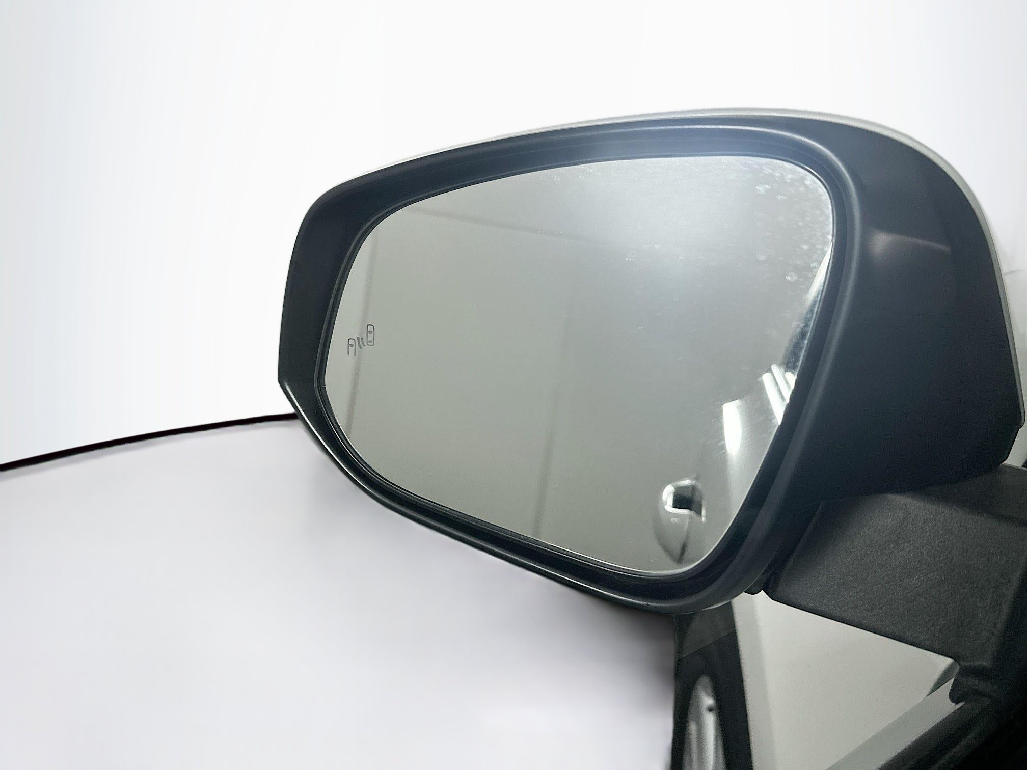 Used 2013 Toyota RAV4 Limited AWD/4WD image 16