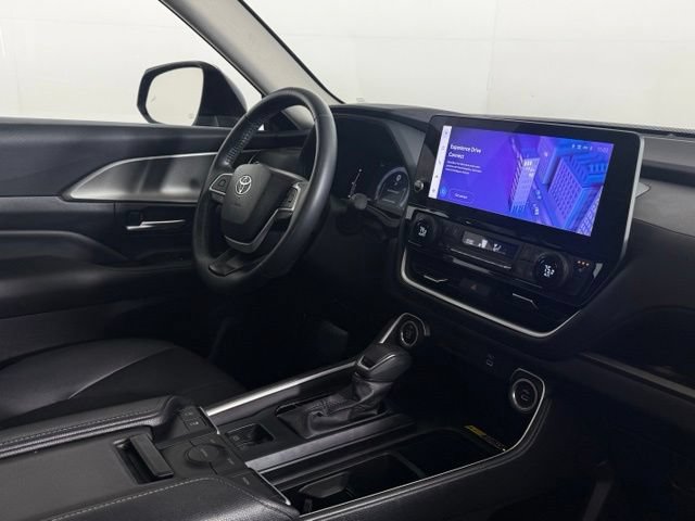 Used 2024 Toyota Grand Highlander FWD image 17