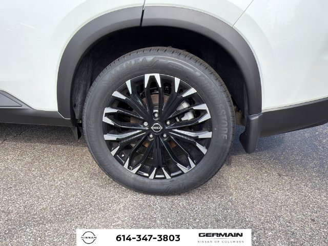 New 2026 Nissan Rogue Dark Armor AWD/4WD image 11