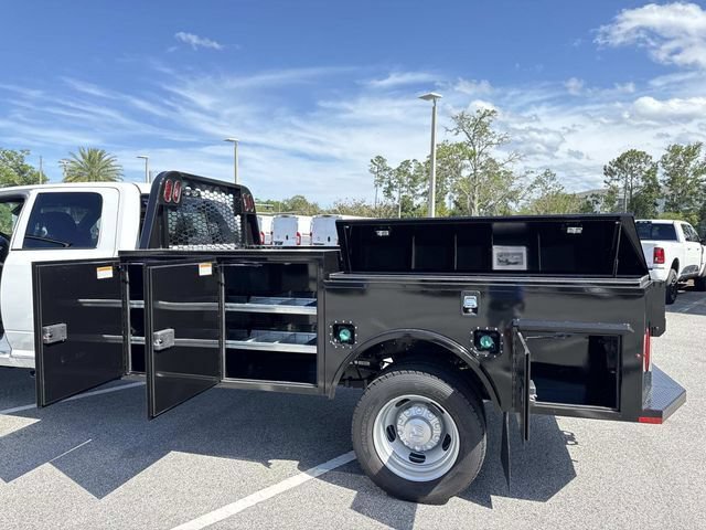 New 2026 RAM 5500 Tradesman AWD/4WD image 8