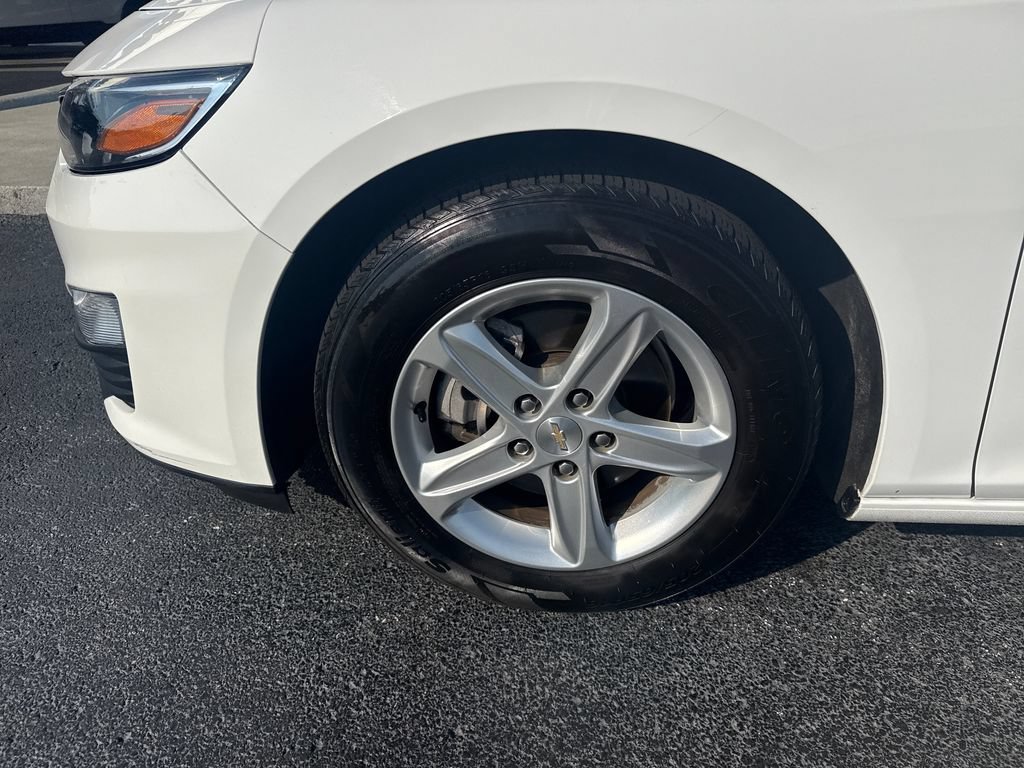 Used 2024 Chevrolet Malibu LT FWD image 36