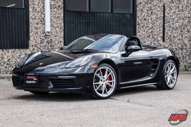 Used 2017 Porsche 718 Boxster S RWD image 34