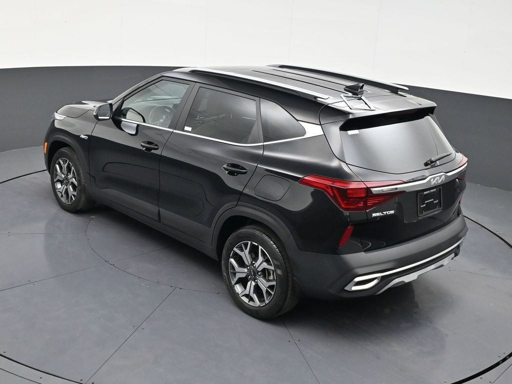 Used 2023 Kia Seltos EX image 15