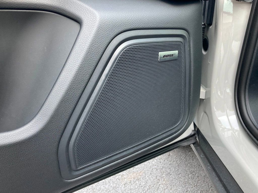 Used 2024 Porsche Macan image 22