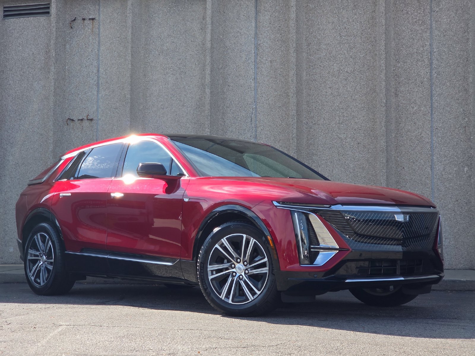Certified 2024 Cadillac Lyriq Luxury