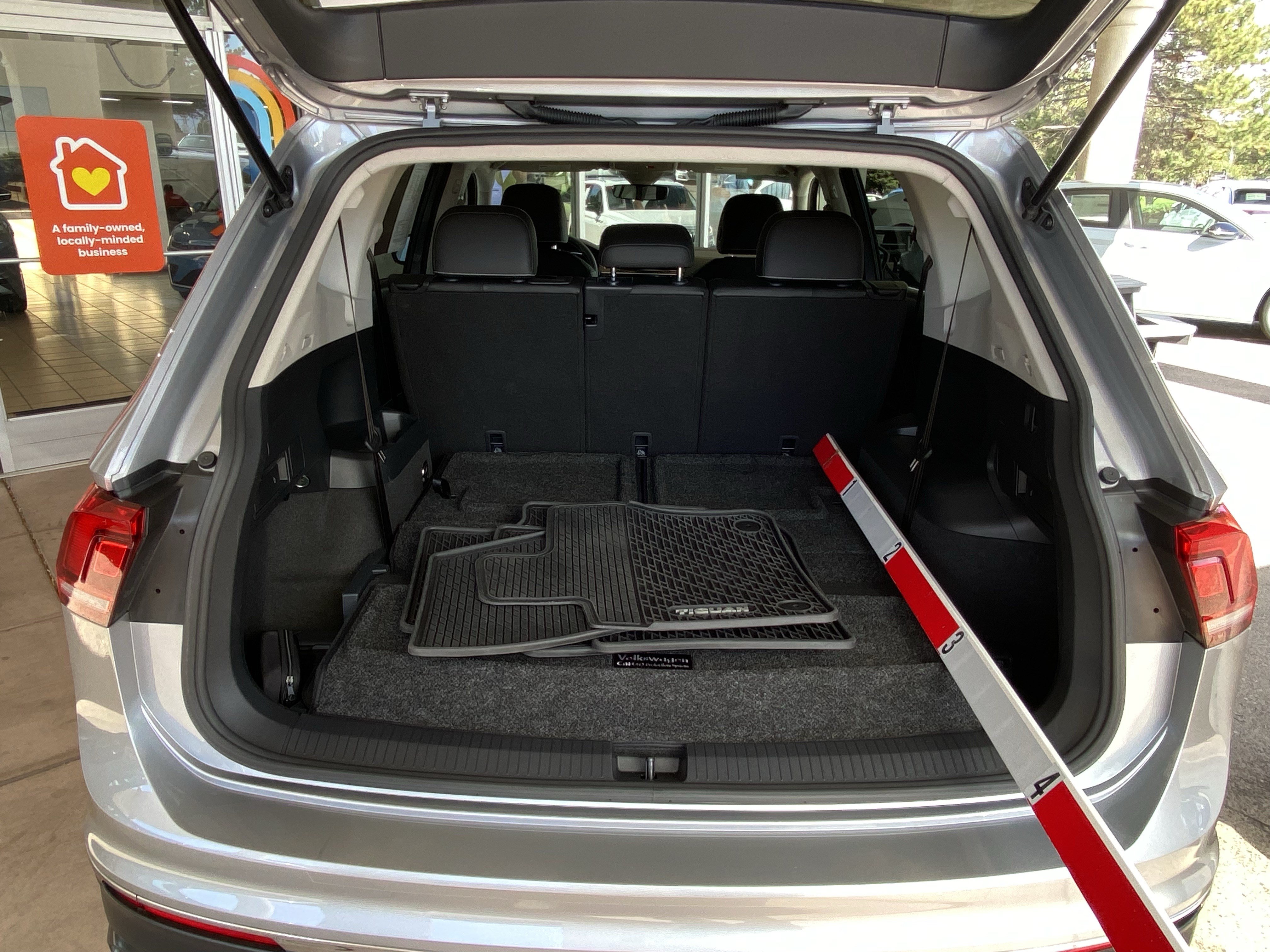 Certified 2023 Volkswagen Tiguan SE FWD image 16