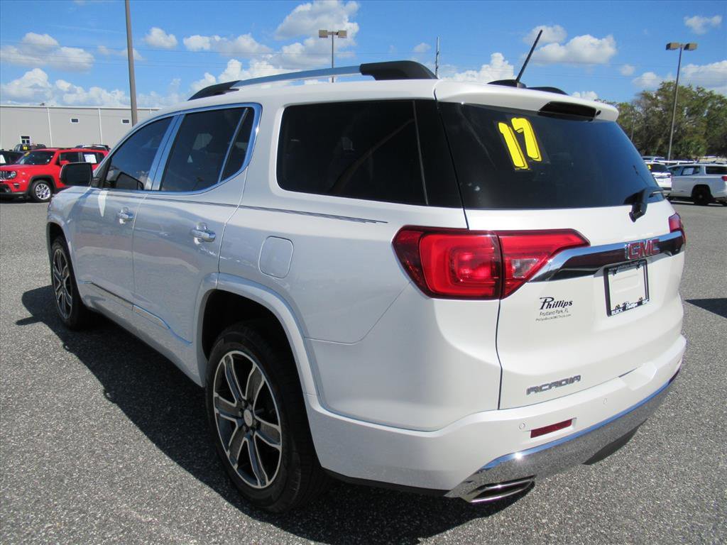 Used 2017 GMC Acadia Denali image 5
