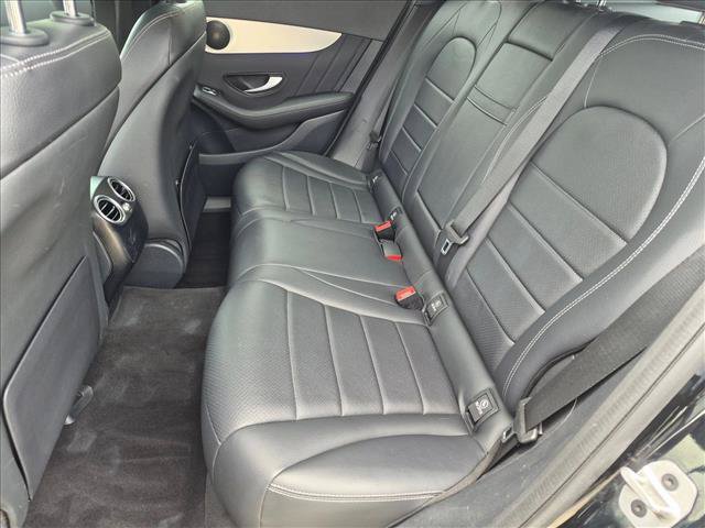 Used 2022 Mercedes-Benz GLC 300 image 19