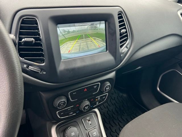 Used 2021 Jeep Compass Sport image 23