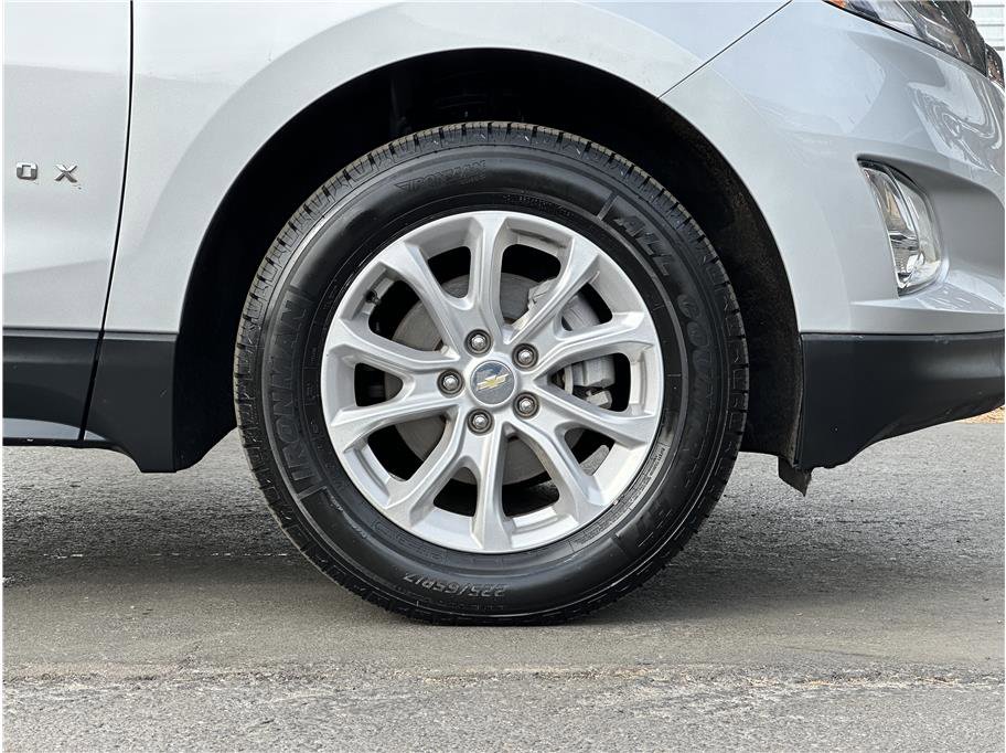 Used 2021 Chevrolet Equinox LT image 28