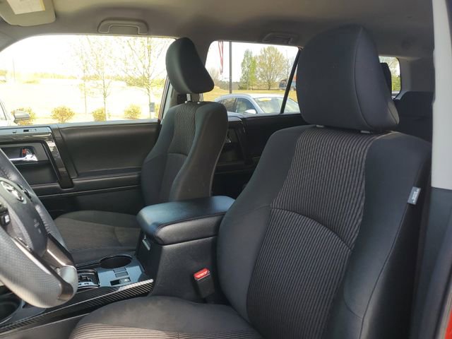 Used 2022 Toyota 4Runner TRD Off-Road AWD/4WD image 15