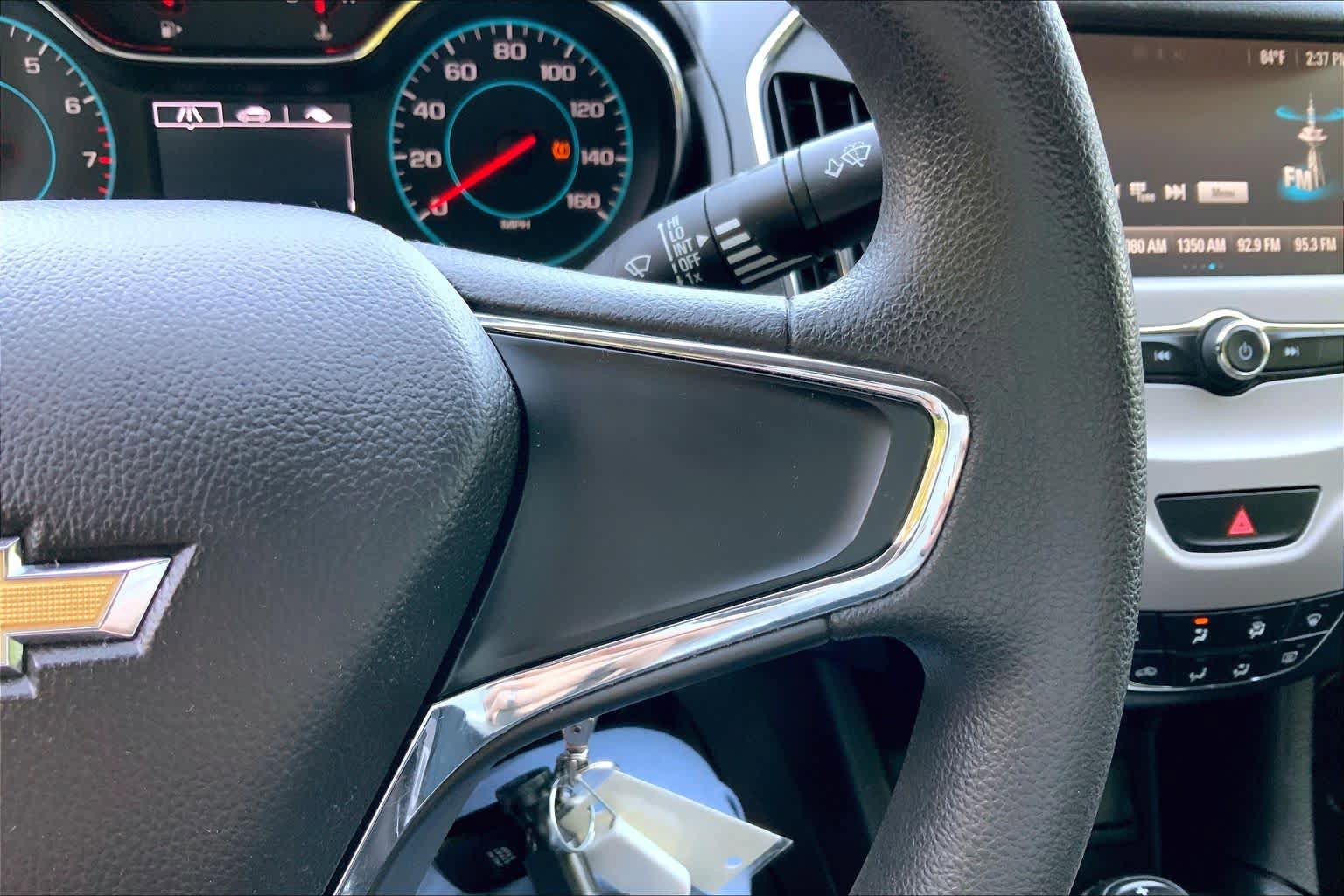 Used 2016 Chevrolet Cruze LS FWD image 23