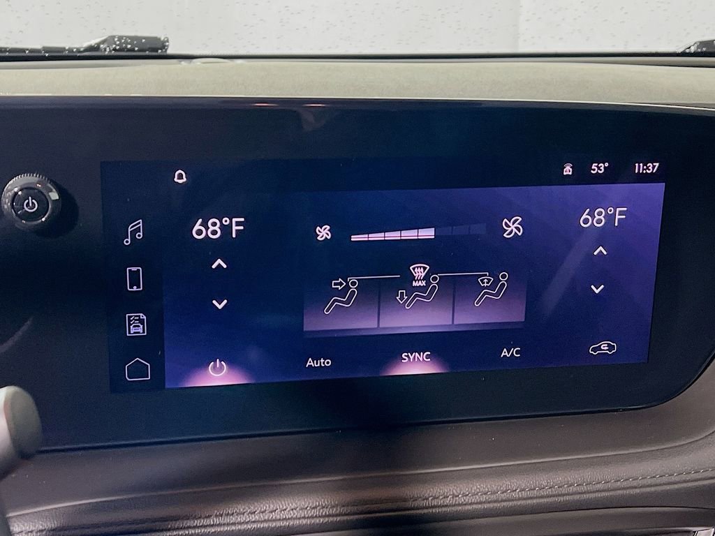 Used 2025 Buick Encore GX Avenir w/ Avenir Technology Package image 12