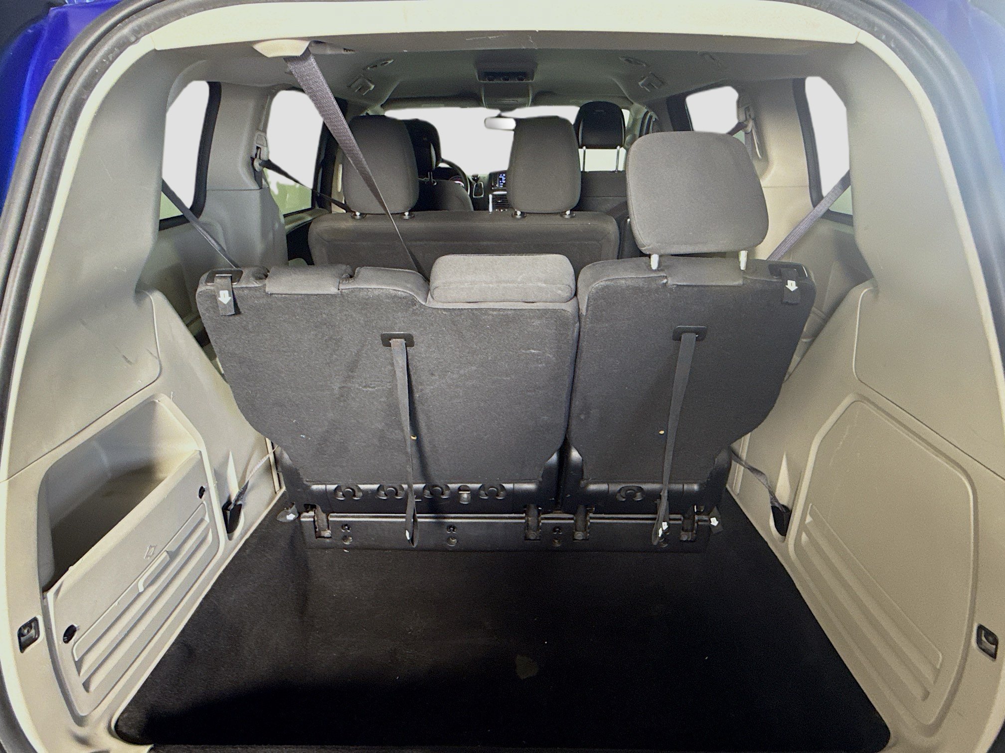 Used 2019 Dodge Grand Caravan SE FWD image 32
