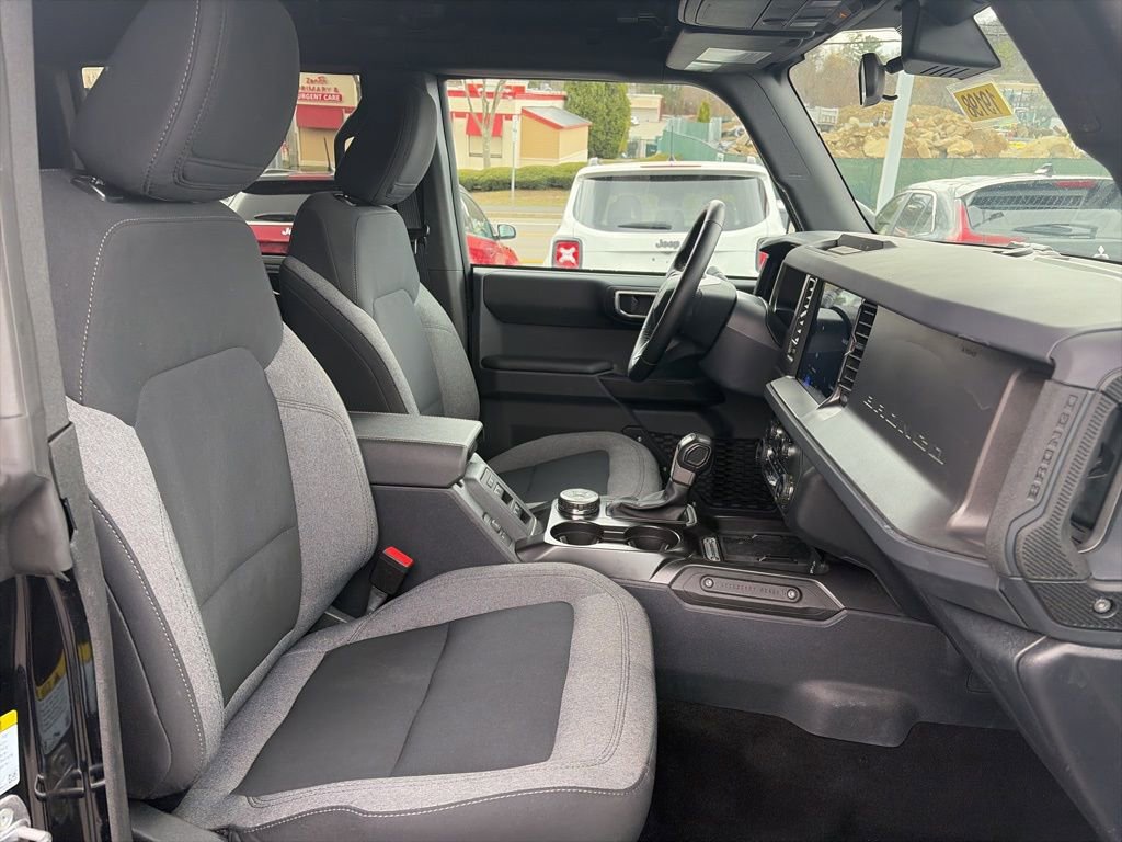 Used 2025 Ford Bronco Big Bend image 15
