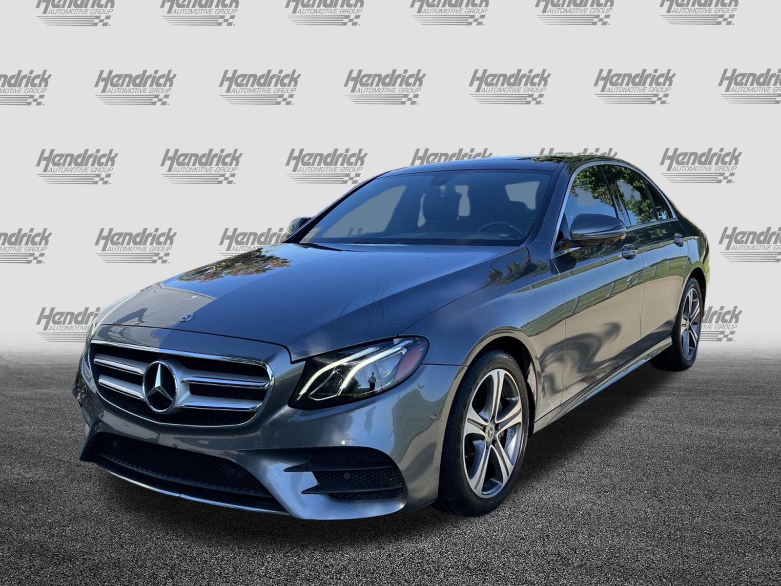 Used 2020 Mercedes-Benz E 350 4MATIC Sedan image 6