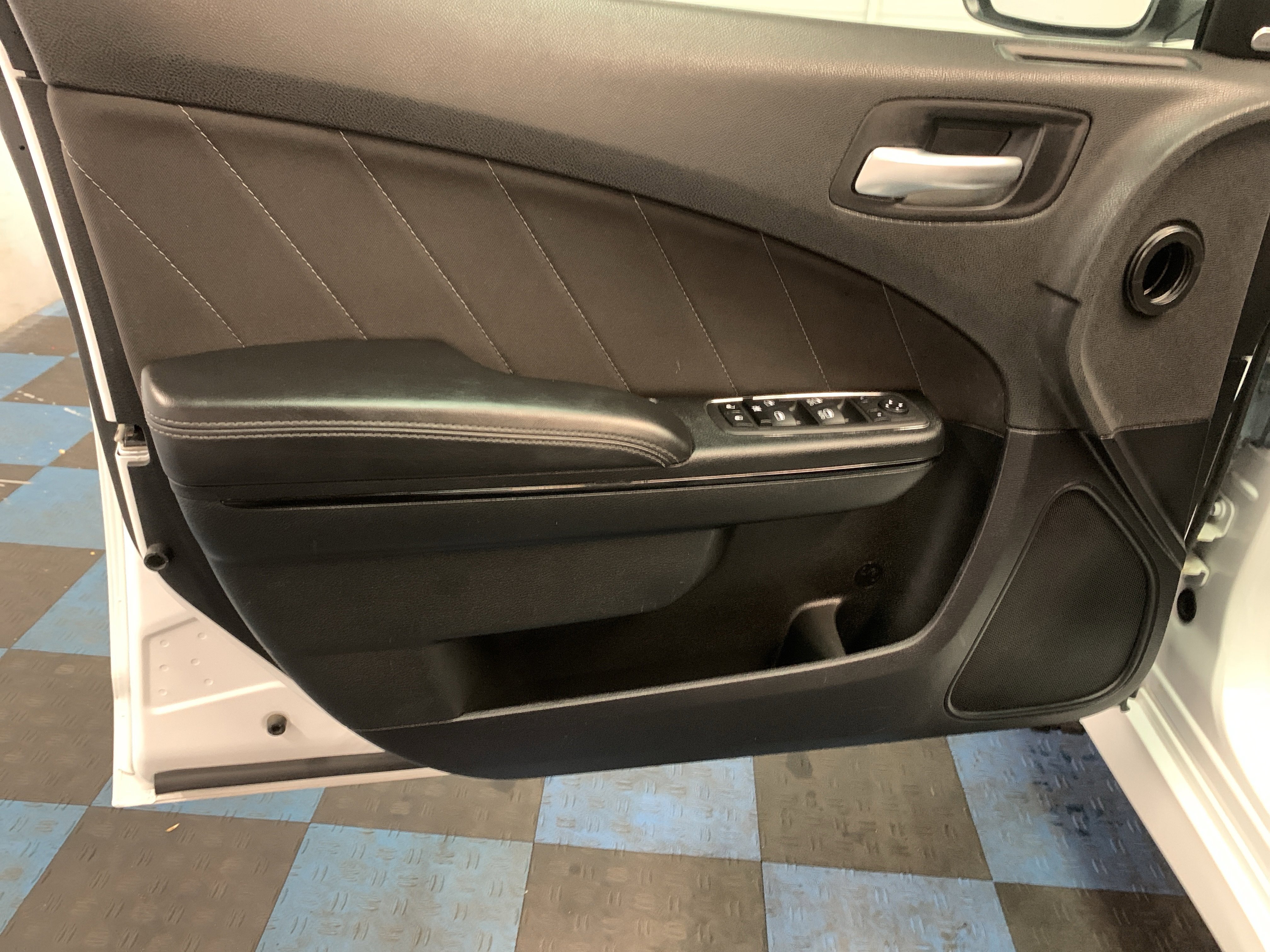 Used 2023 Dodge Charger GT w/ Blacktop Package image 29