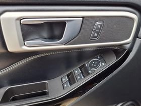Used 2022 Ford Explorer ST AWD/4WD image 20
