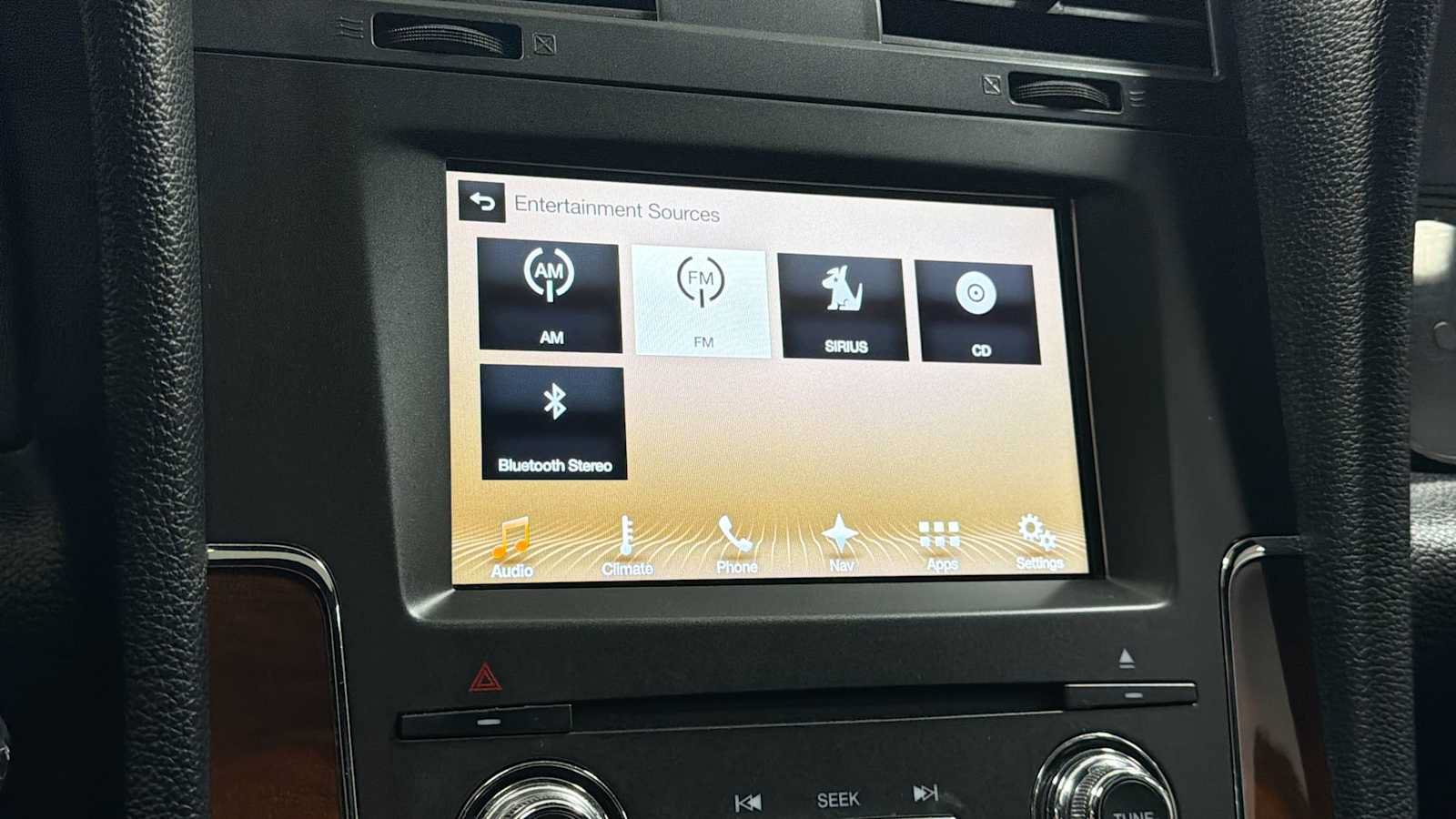 Used 2016 Lincoln Navigator Select AWD/4WD image 18