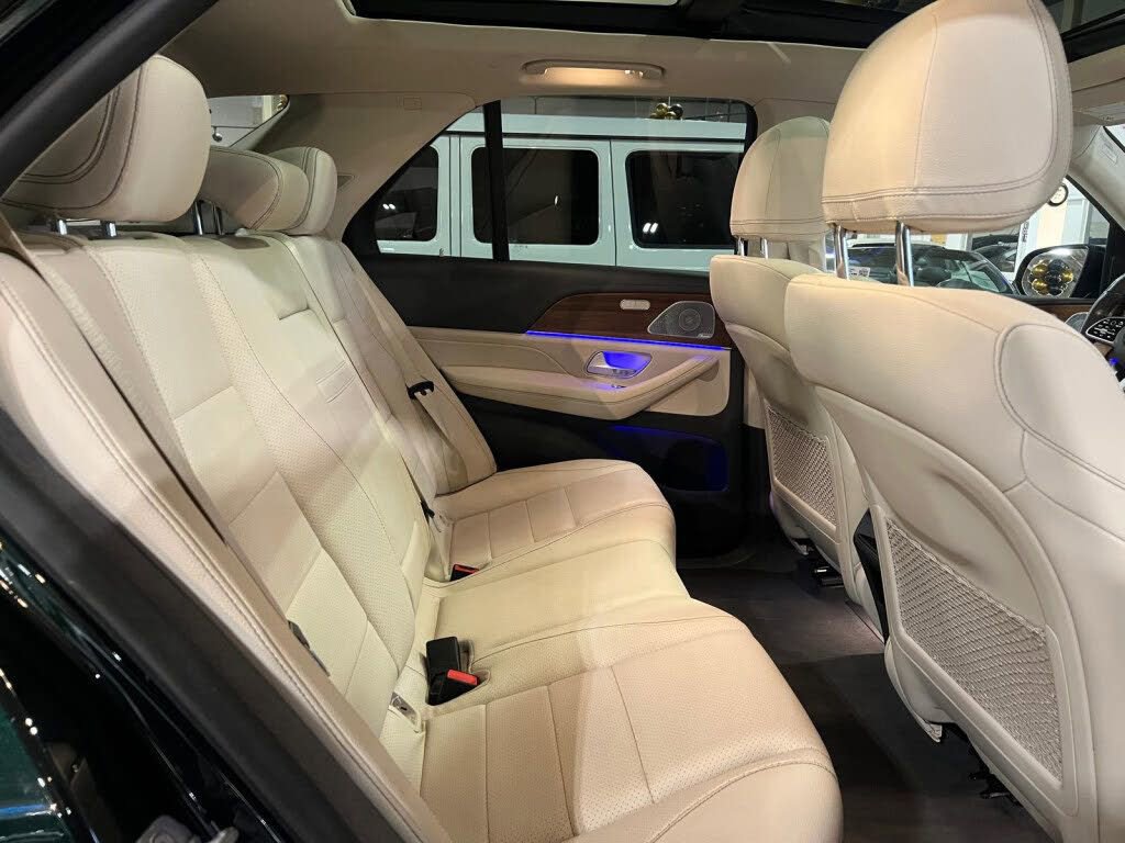 Used 2020 Mercedes-Benz GLE 450 4MATIC image 3