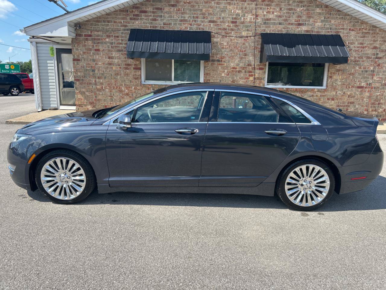 Used 2014 Lincoln MKZ AWD image 10