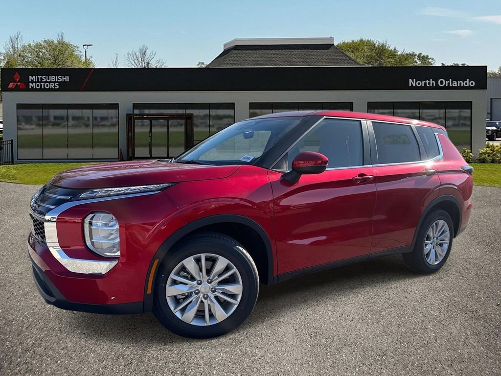New 2026 Mitsubishi Outlander ES image 1