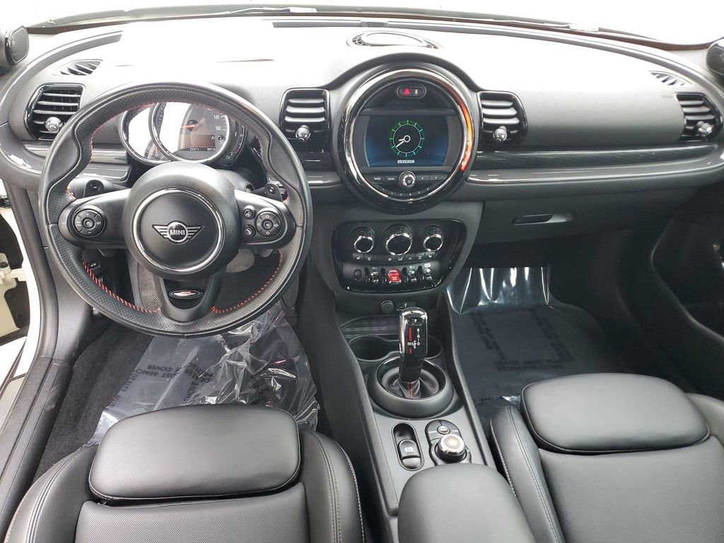 Used 2020 MINI Cooper Clubman S w/ Storage Package image 17