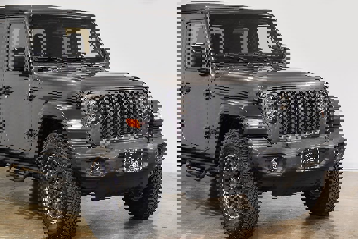 Used 2020 Jeep Gladiator Sport w/ Quick Order Package 24S image 8