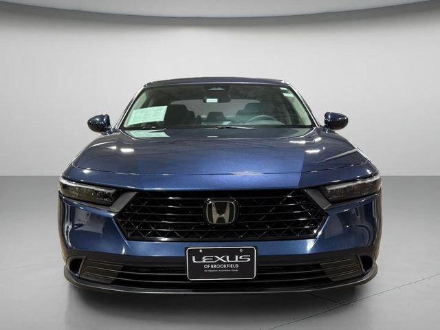 Used 2024 Honda Accord EX image 9