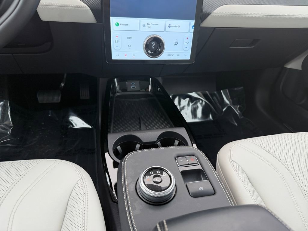 Used 2023 Ford Mustang Mach-E Premium image 11