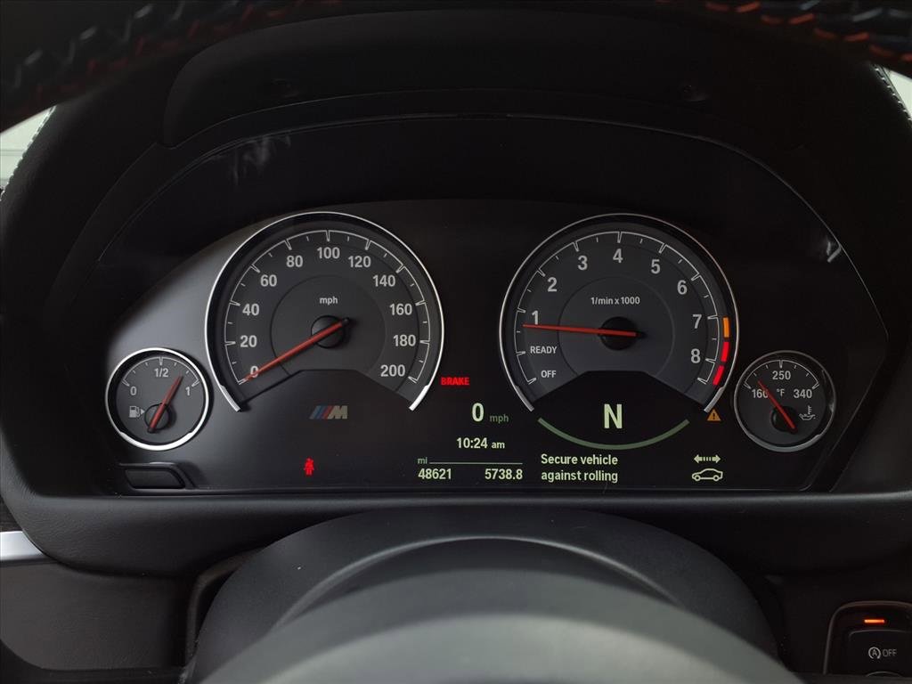 Used 2015 BMW M4 Coupe image 11