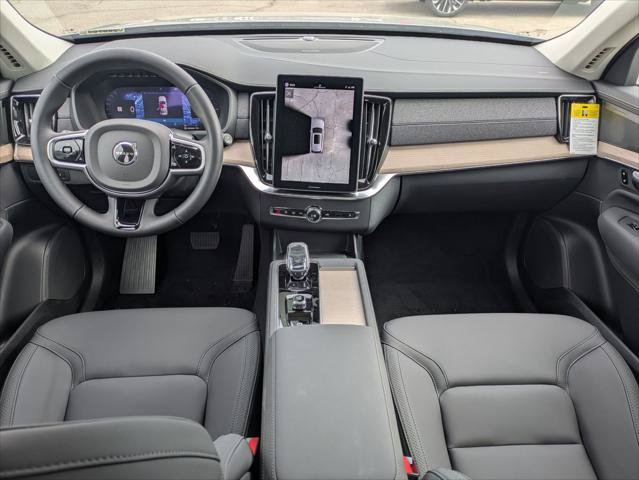New 2026 Volvo XC90 T8 Plus w/ Protection Package AWD/4WD image 11