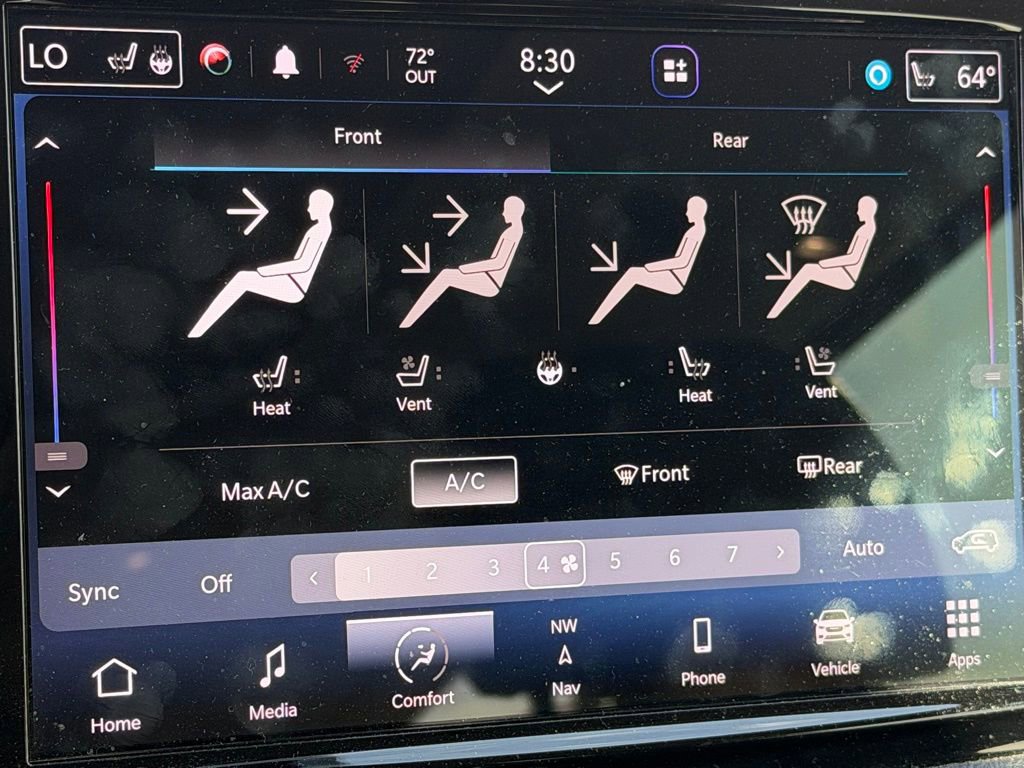 Used 2023 Chrysler Pacifica Limited image 21