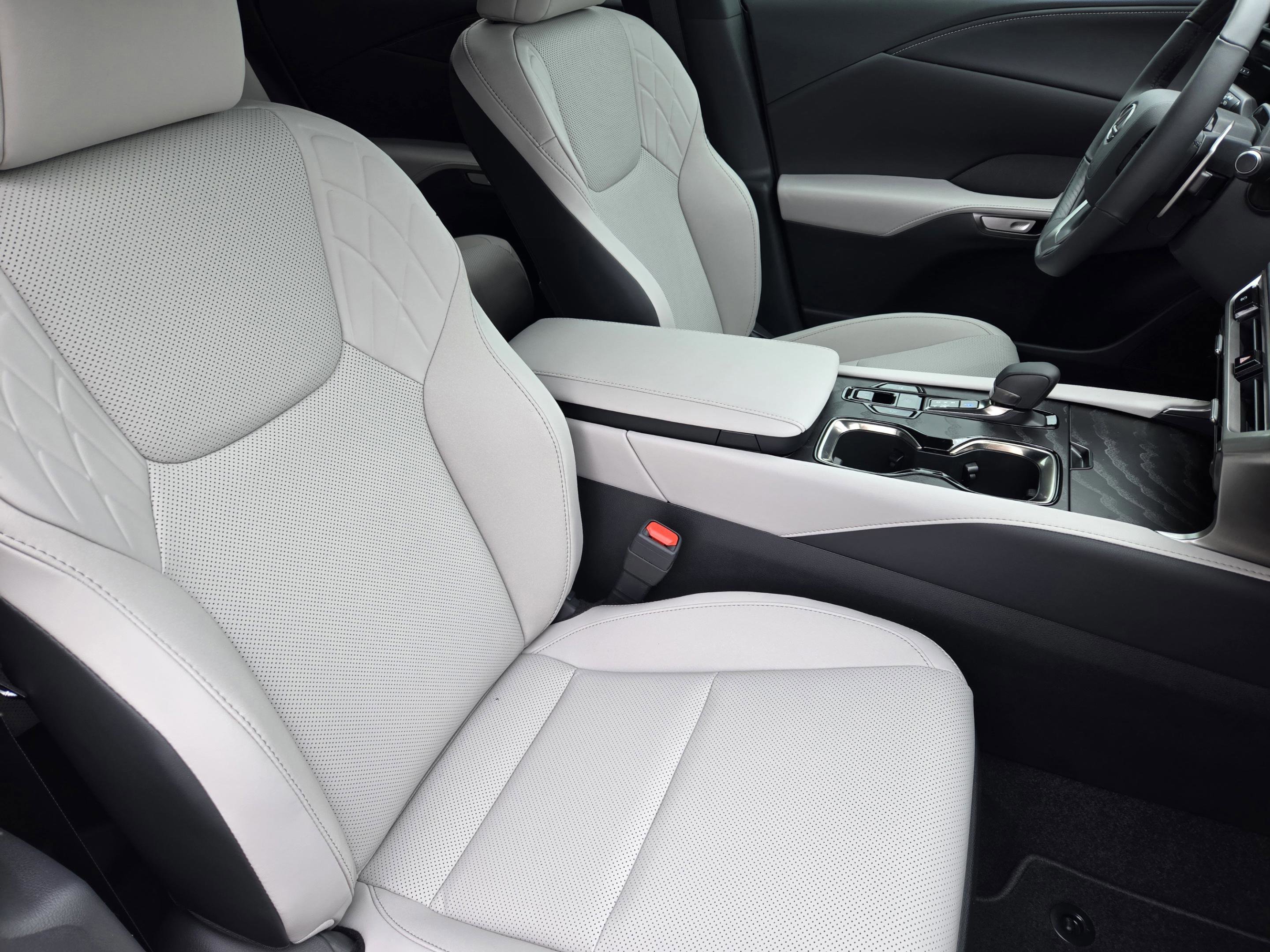 New 2026 Lexus RX 350 FWD image 6