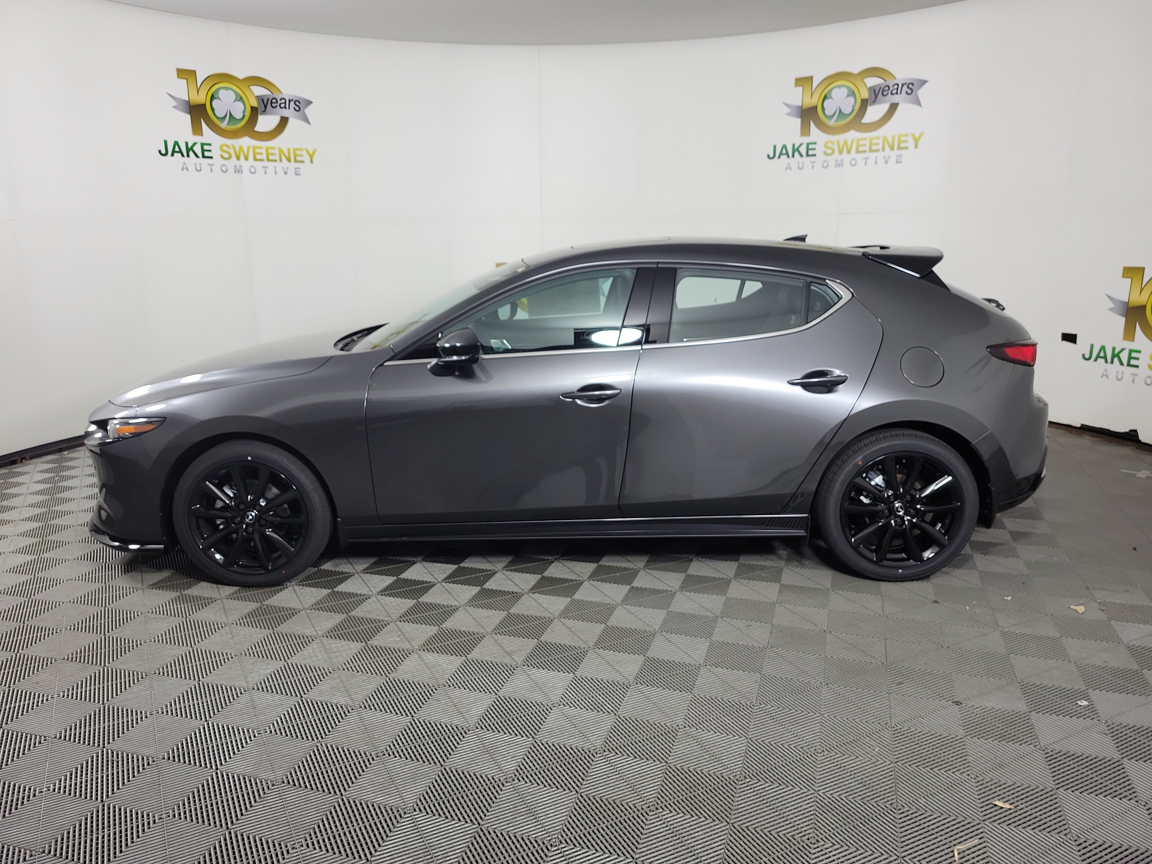 New 2026 MAZDA MAZDA3 Hatchback w/Premium Plus Pkg AWD/4WD image 5