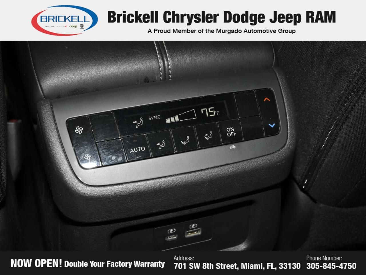 Used 2025 Nissan Pathfinder SV FWD image 30
